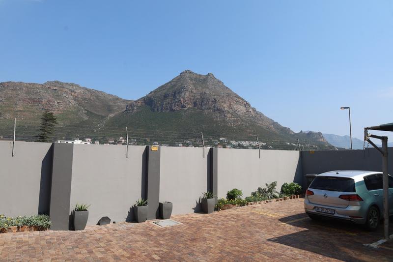 3 Bedroom Property for Sale in Muizenberg Western Cape